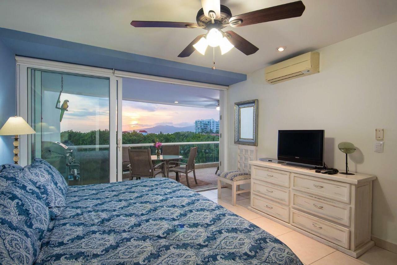 Breathtaking Villa Magna Beachfront Condo, 3 Bedrooms Sleeps 6 Nuevo Vallarta Exteriör bild